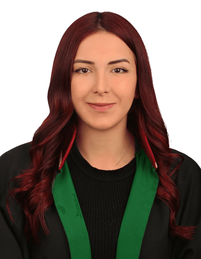 Av. Dilan Sare Çelikbaş — cübbeli portre